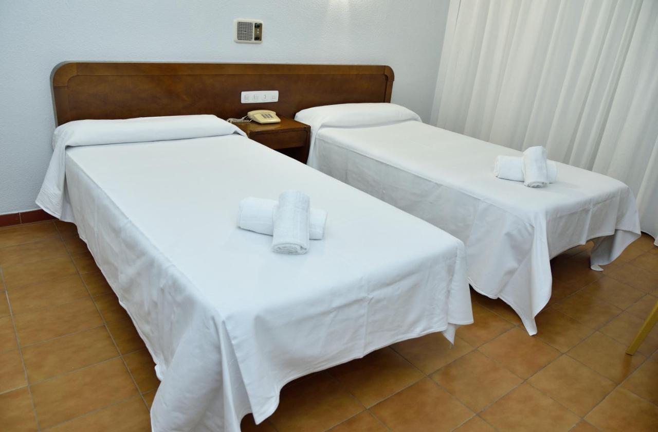 Hotel Sierra De Arcos อันดอร์รา ภายนอก รูปภาพ