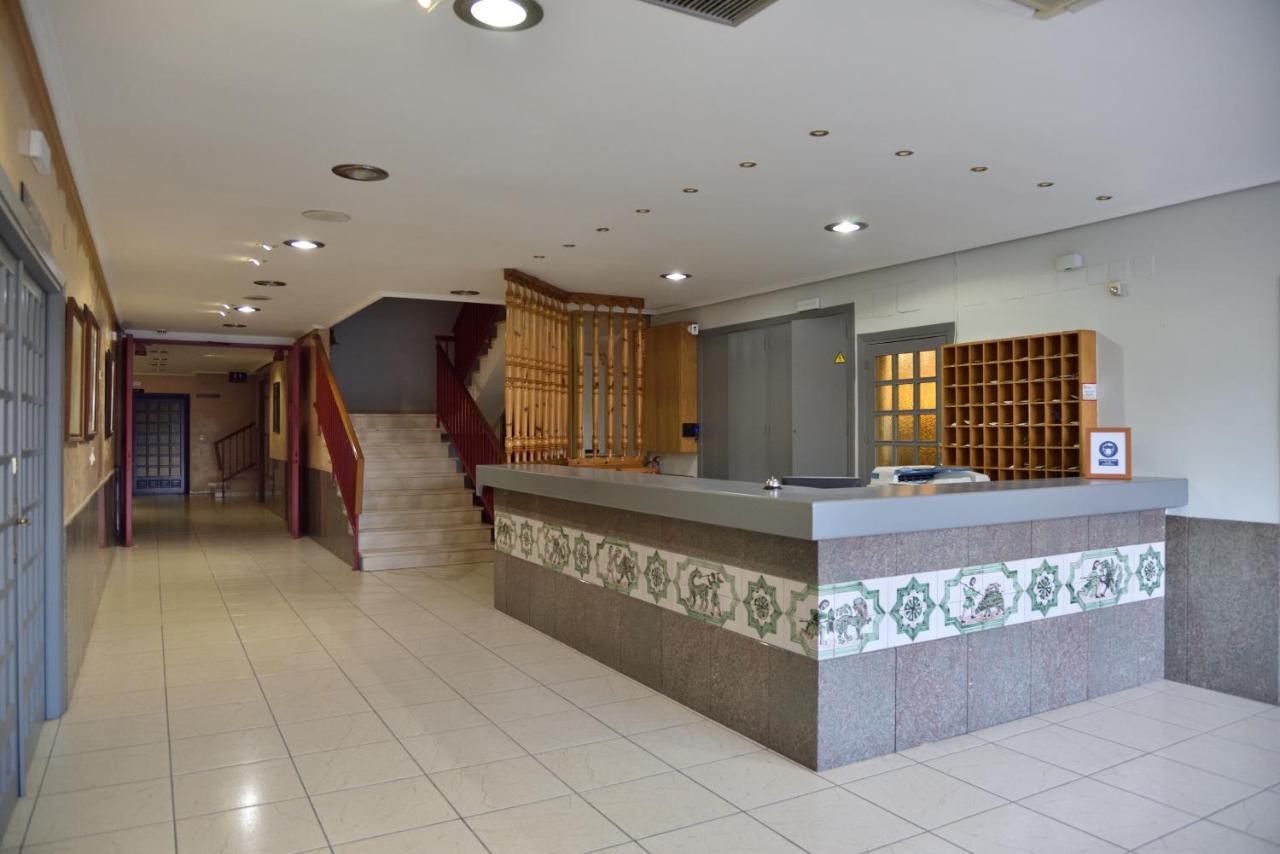 Hotel Sierra De Arcos อันดอร์รา ภายนอก รูปภาพ