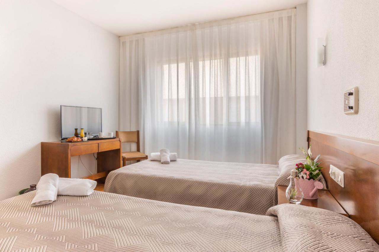 Hotel Sierra De Arcos อันดอร์รา ภายนอก รูปภาพ